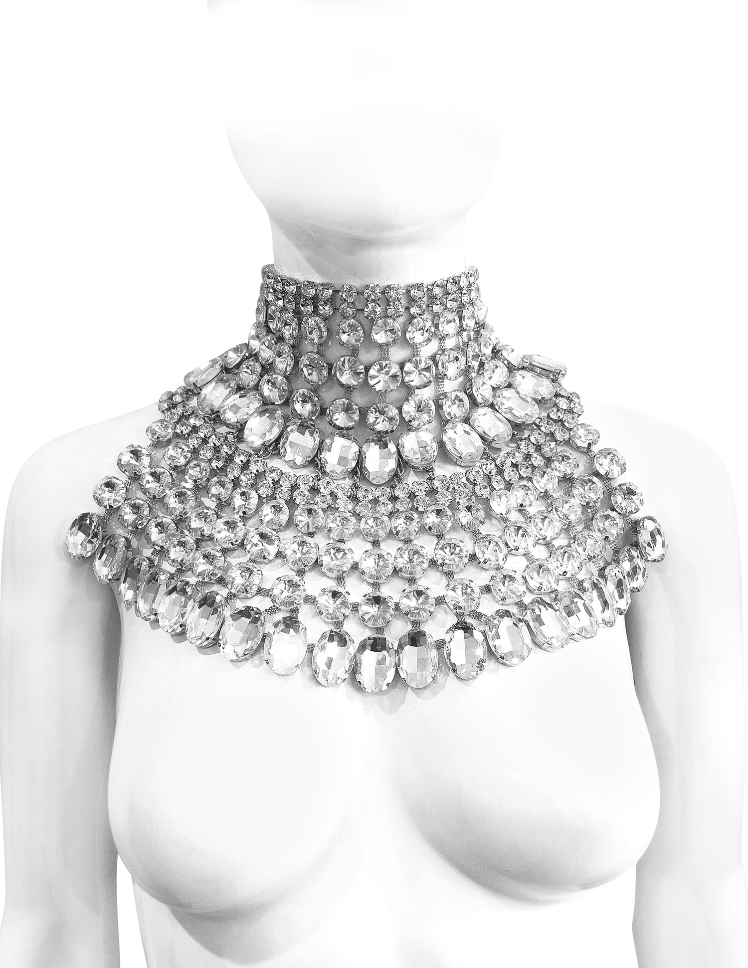 Necklaces & Neck Pieces